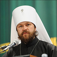 Российский митрополит посоветовал поклонникам Сталина «отрезвиться»