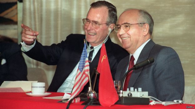 Буш и Горбачёв 